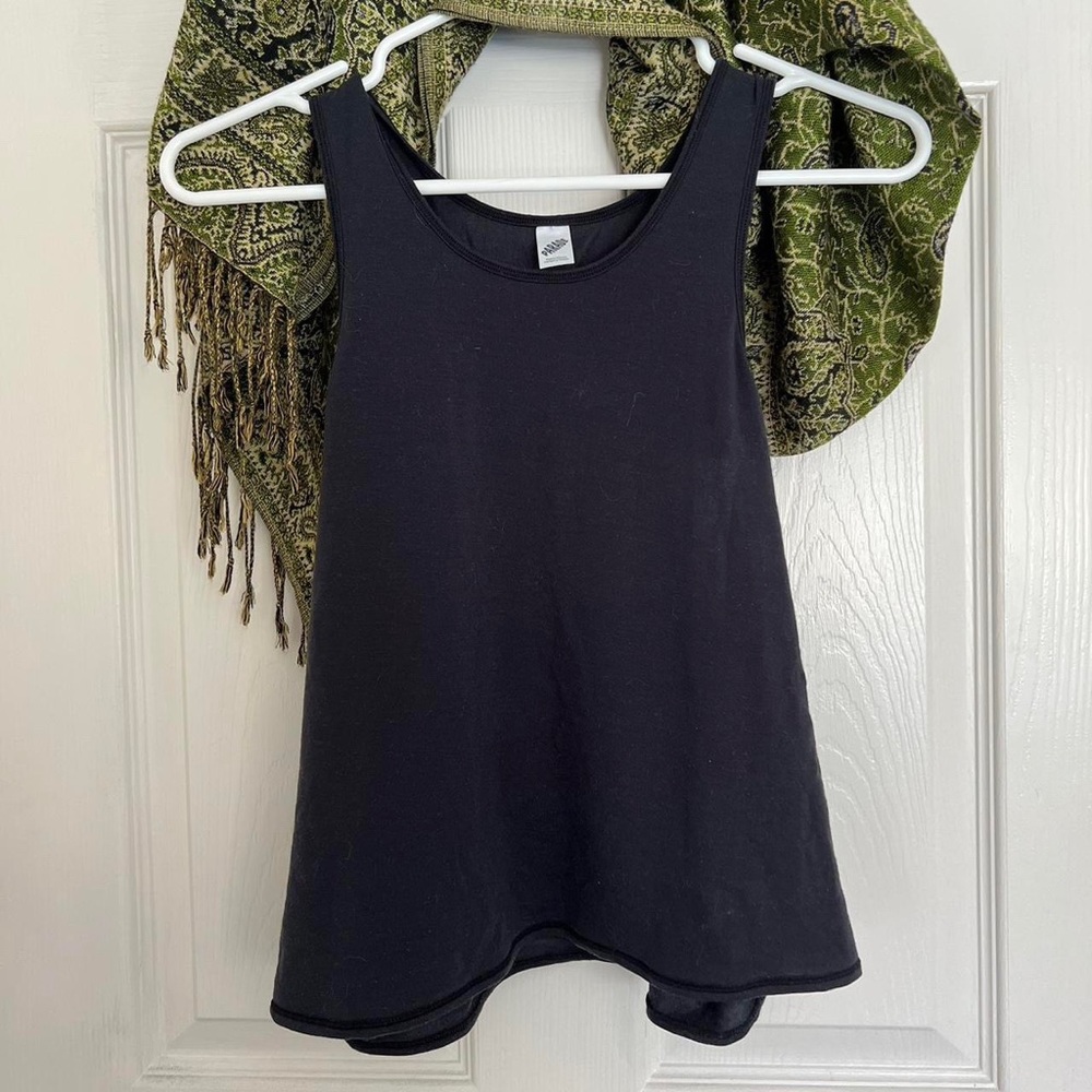 Parade black tank top